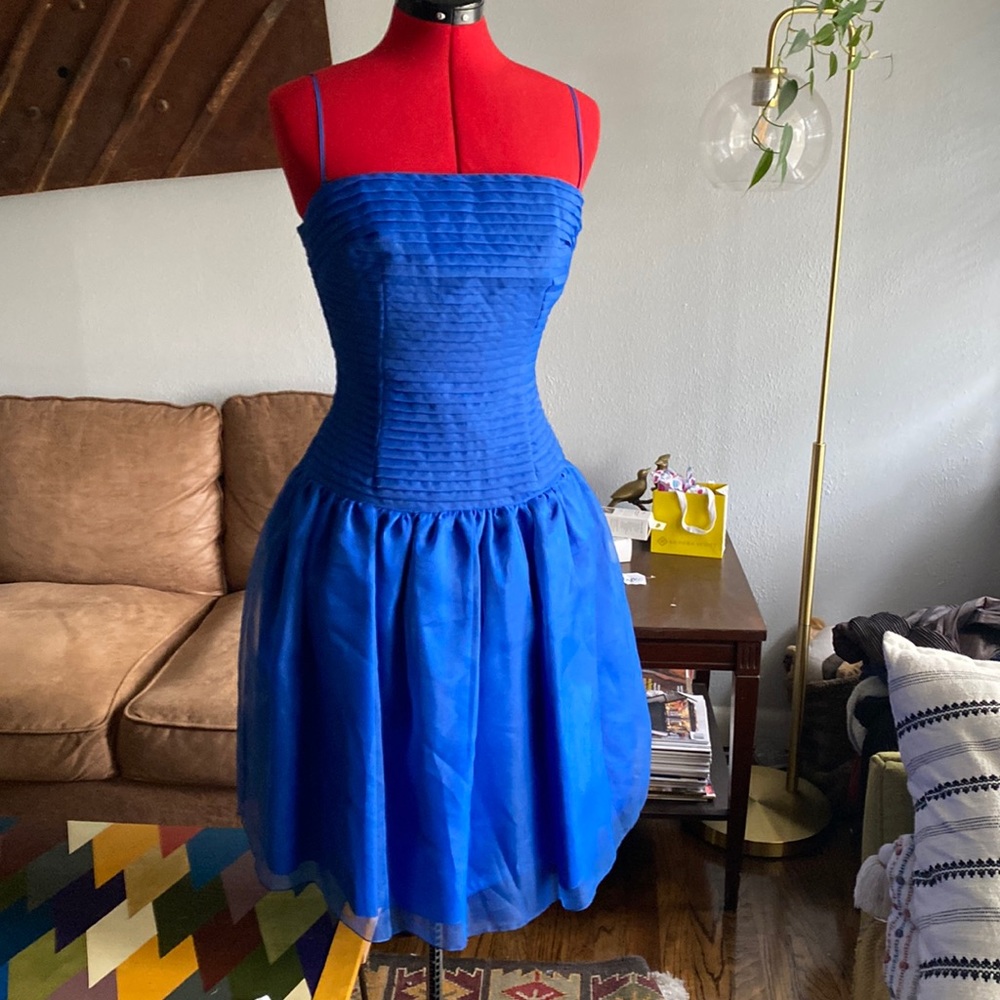 Saks Fifth Avenue M.Stewart Covers vintage prom dress